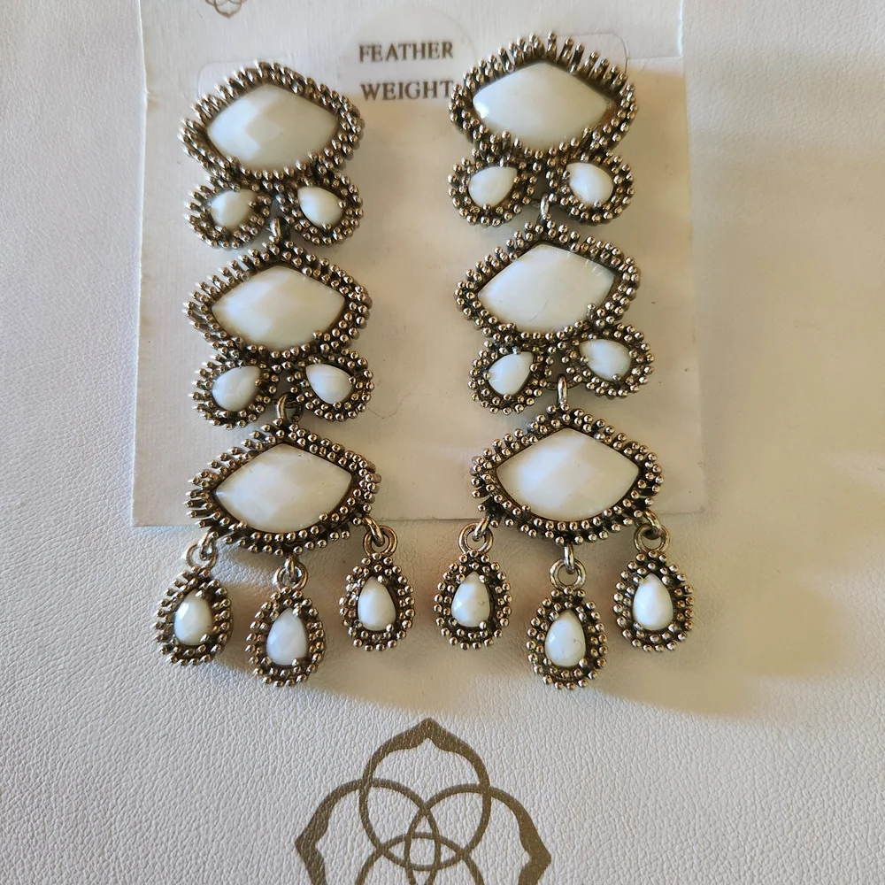 🌸RARE🌸 Vintage Kendra Scott Zoe Statement Earrings - Picture 1 of 6